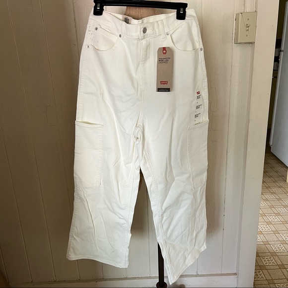 Levi's Pants - LEVIS sz 30 High Waisted Wide Leg Crop Off White Cream Ivory